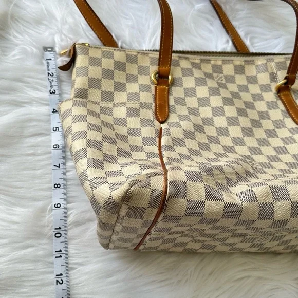 Louis Vuitton Damier Azur totally MM tote bag - Picture 13 of 14